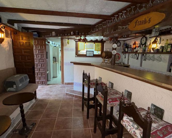 Image No.10-Propriété de 6 chambres à vendre à Rojales