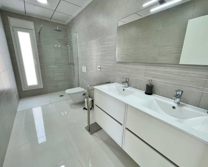 Image No.10-3 Bed Villa for sale