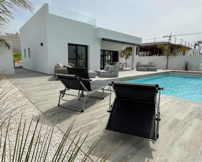 Image No.13-3 Bed Villa for sale