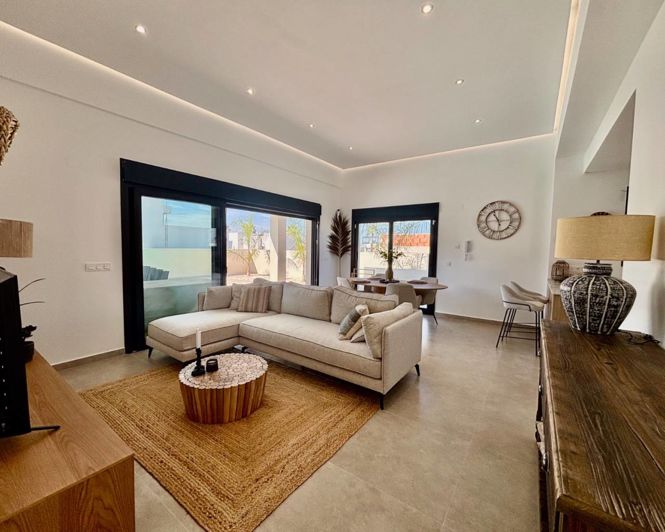 Image No.6-3 Bed Villa for sale