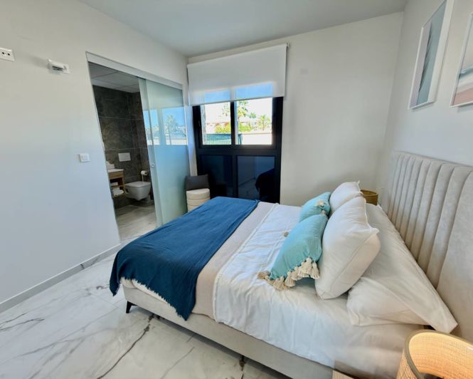 Image No.6-2 Bed Apartment for sale