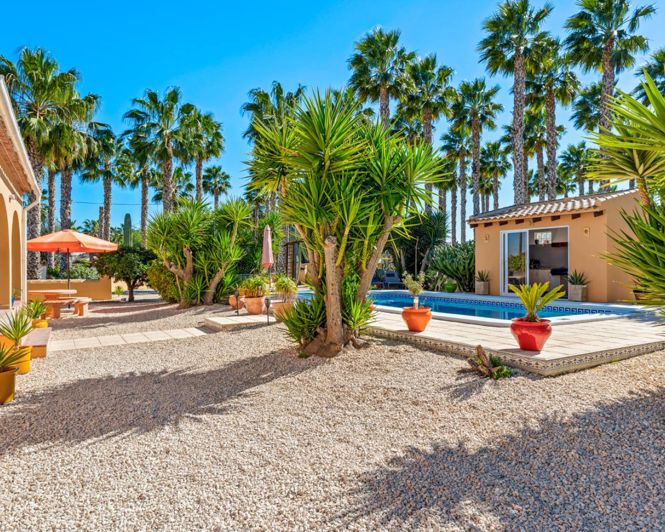 Image No.5-3 Bed Property for sale