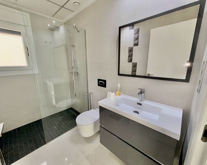 Image No.15-3 Bed Villa for sale