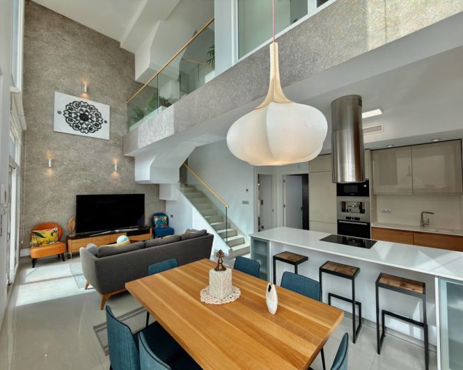 Image No.2-3 Bed Villa for sale