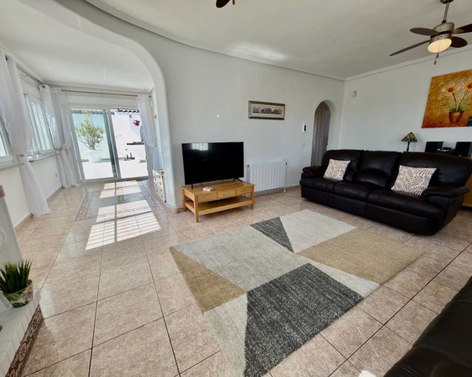 Image No.8-3 Bed Villa for sale