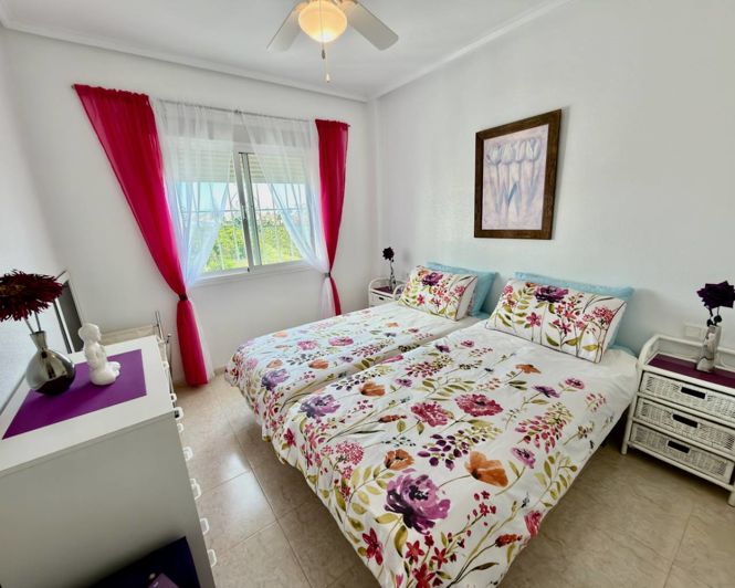 Image No.7-2 Bed Apartment for sale