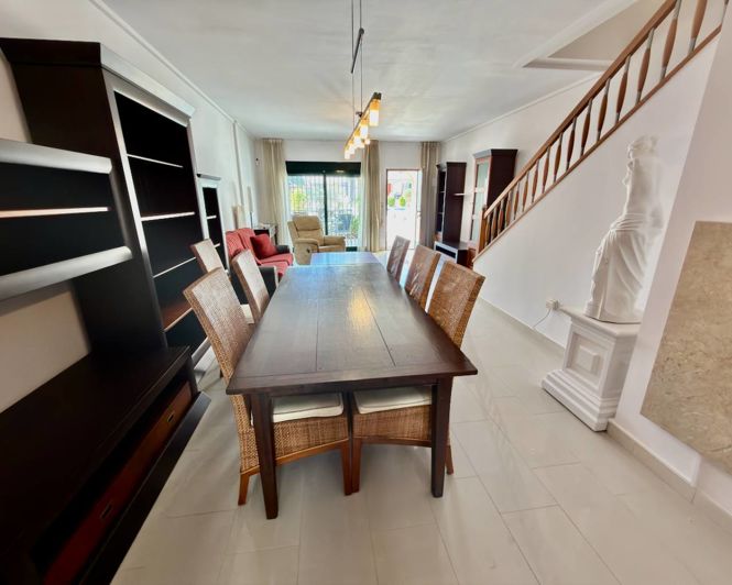 Image No.6-3 Bed Villa for sale