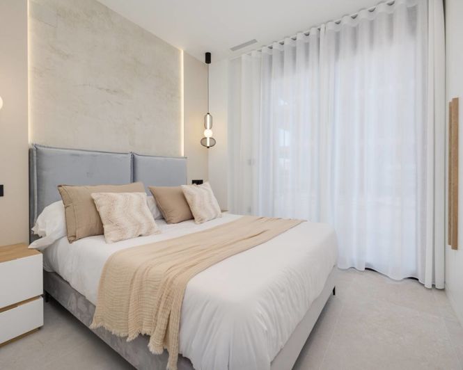 Image No.8-2 Bed Apartment for sale