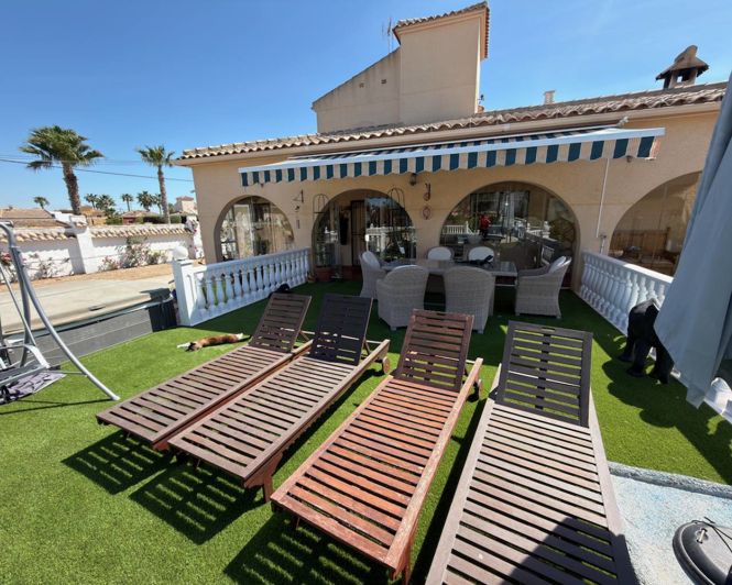 Image No.2-Propriété de 5 chambres à vendre à Catral