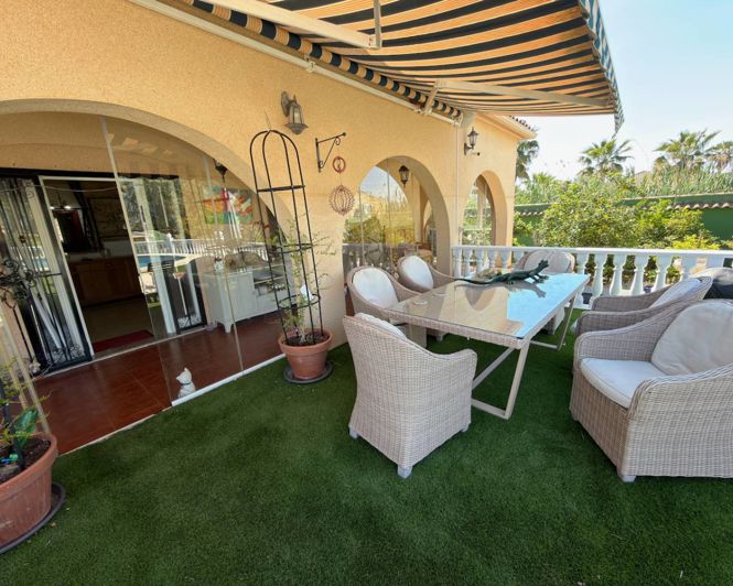 Image No.3-Propriété de 5 chambres à vendre à Catral