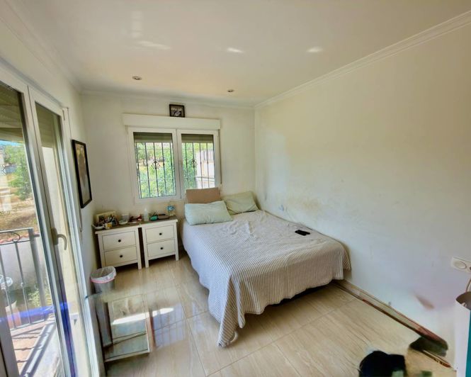 Image No.17-7 Bed Villa for sale