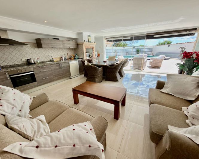 Image No.21-7 Bed Villa for sale
