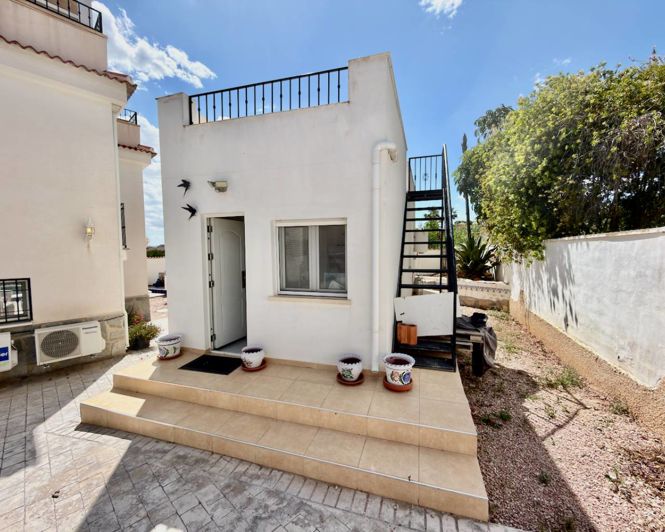 Image No.28-7 Bed Villa for sale