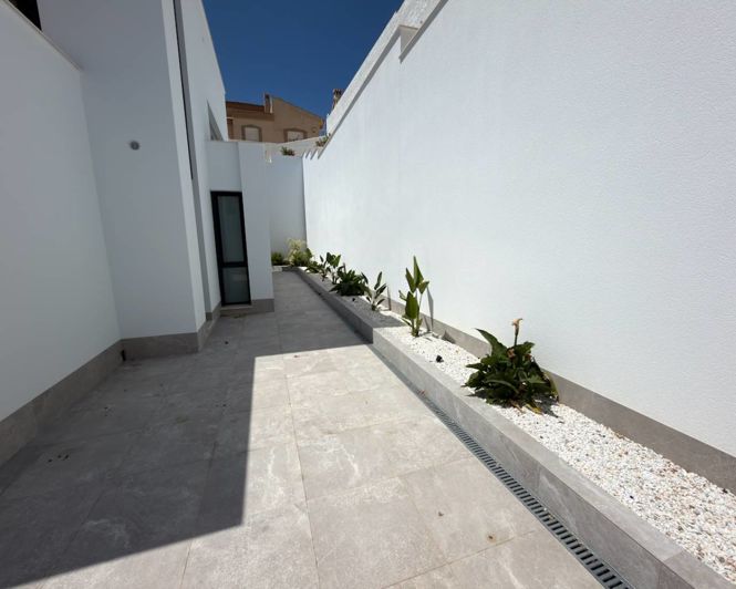 Image No.23-4 Bed Villa for sale