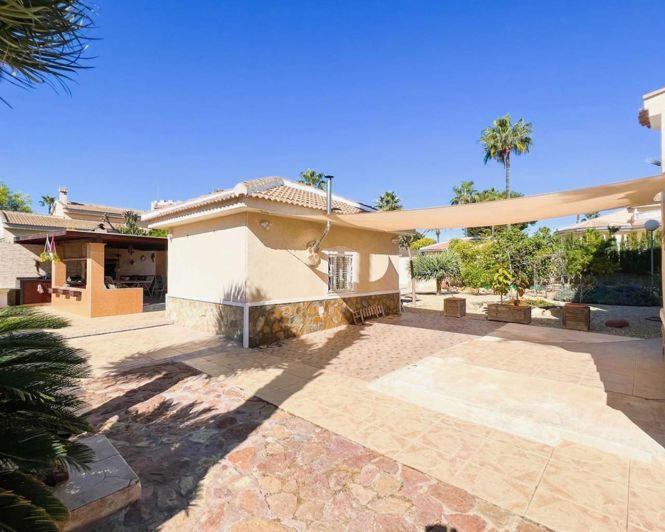 Image No.30-4 Bed Villa for sale