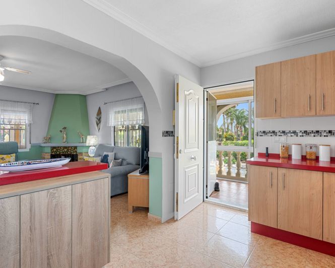 Image No.29-3 Bed Villa for sale