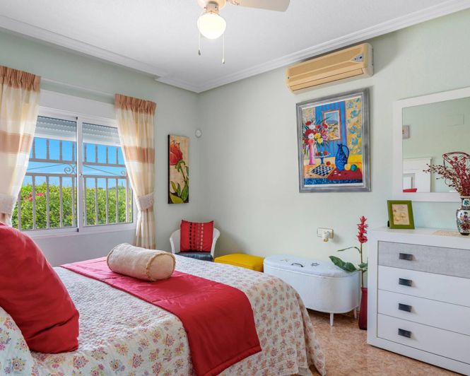 Image No.36-3 Bed Villa for sale