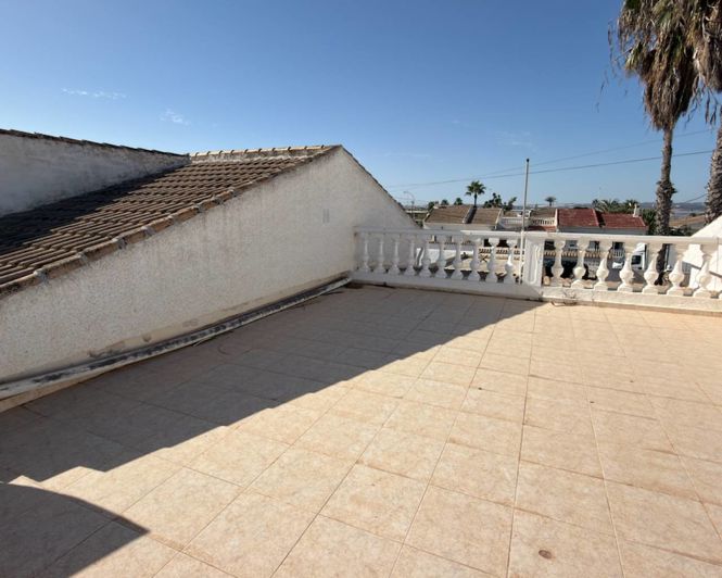 Image No.24-3 Bed Villa for sale