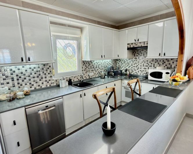 Image No.4-3 Bed Villa for sale