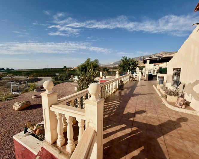 Image No.26-4 Bed Property for sale