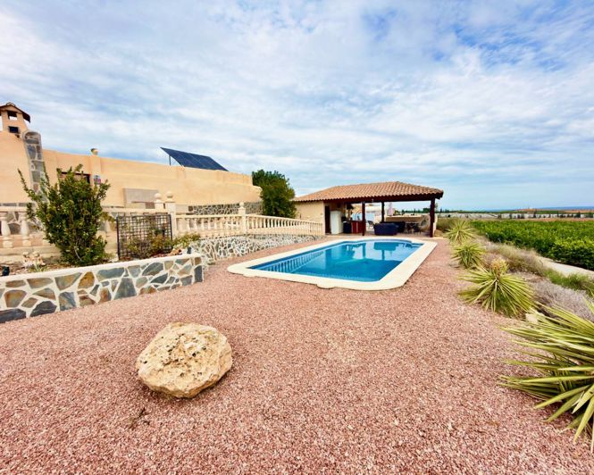Image No.30-4 Bed Property for sale