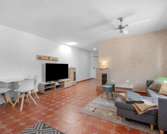 Image No.18-6 Bed Villa for sale
