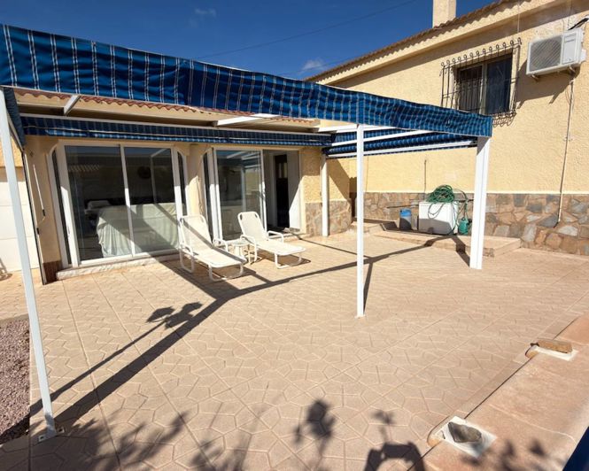 Image No.18-3 Bed Villa for sale