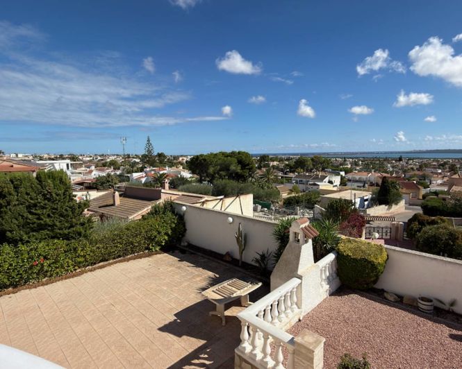 Image No.26-3 Bed Villa for sale