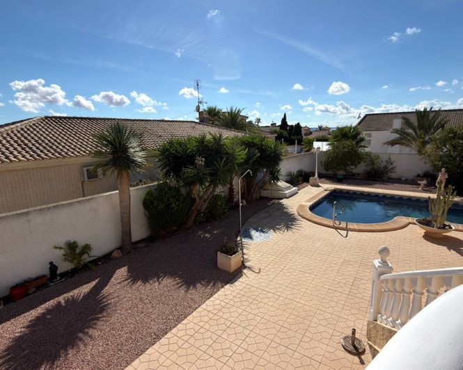 Image No.27-3 Bed Villa for sale