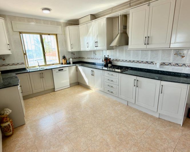 Image No.3-3 Bed Villa for sale