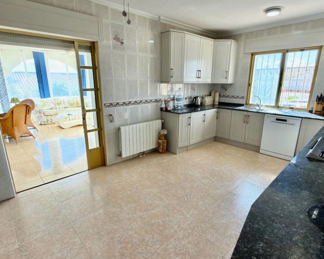 Image No.4-3 Bed Villa for sale