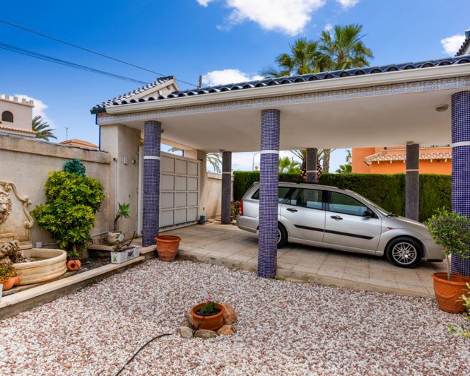 Image No.21-4 Bed Villa for sale