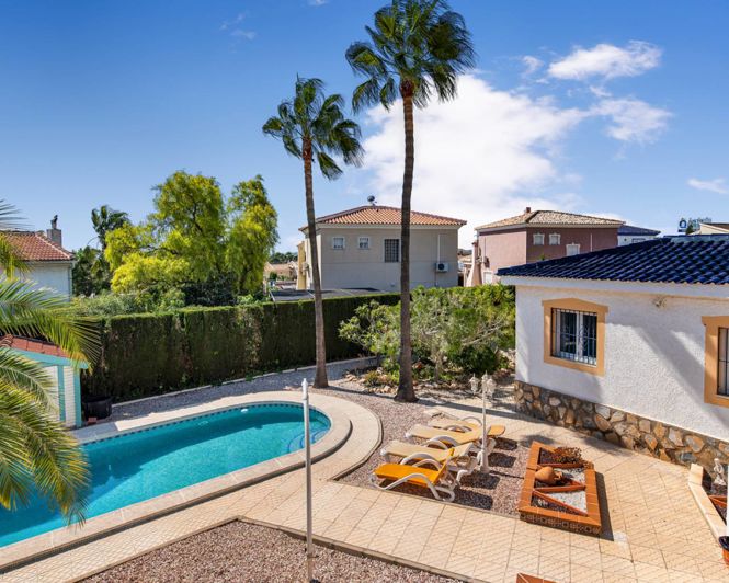 Image No.24-4 Bed Villa for sale