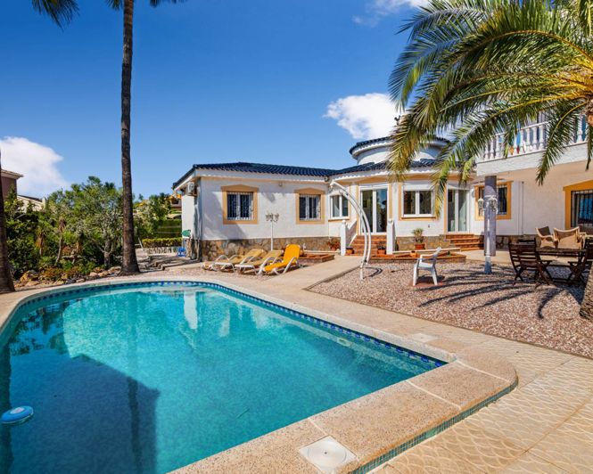 Image No.26-4 Bed Villa for sale