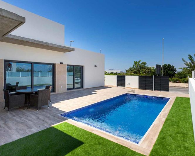Image No.5-3 Bed Villa / Detached for sale