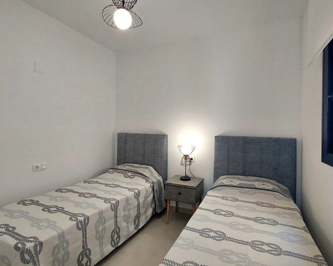 Image No.21-2 Bed Apartment for sale