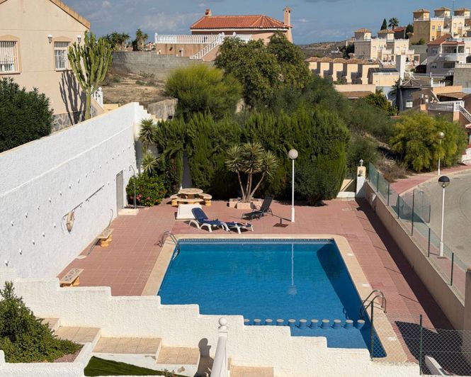 Image No.21-3 Bed Villa for sale