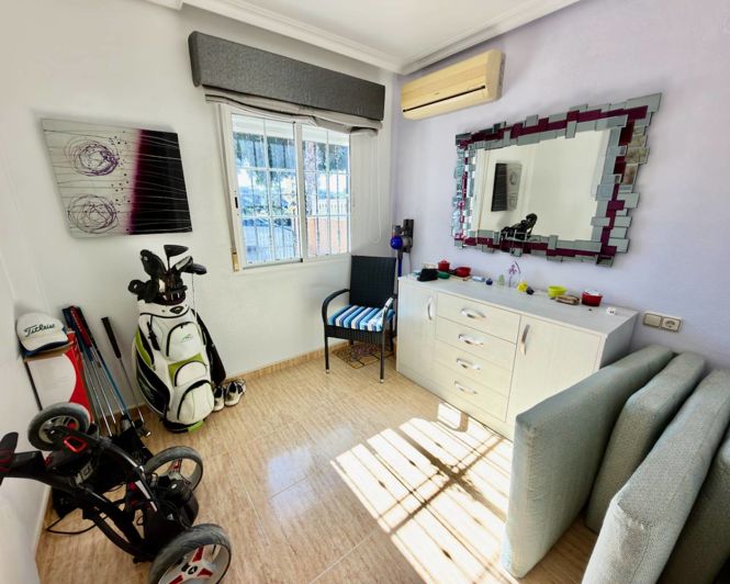 Image No.12-3 Bed Villa for sale