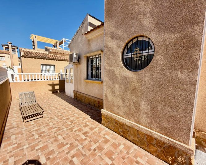 Image No.17-3 Bed Villa for sale