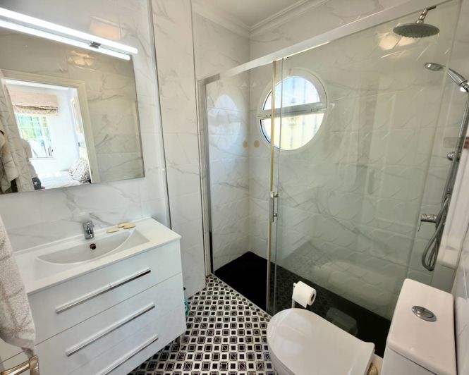 Image No.9-3 Bed Villa for sale