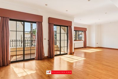 1301sanmigueldesalinasluxurytop-floorapartmen