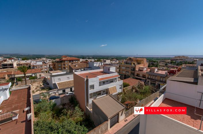 Image No.18-3 Bed Apartment for sale