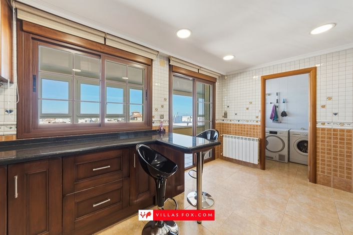 Image No.34-3 Bed Apartment for sale