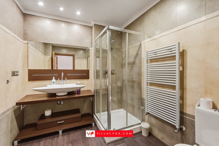Image No.8-3 Bed Apartment for sale