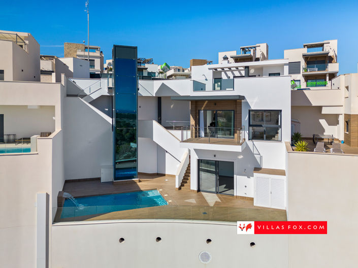 Image No.32-3 Bed Villa for sale