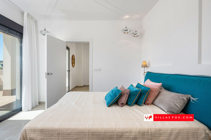 Image No.48-3 Bed Villa for sale