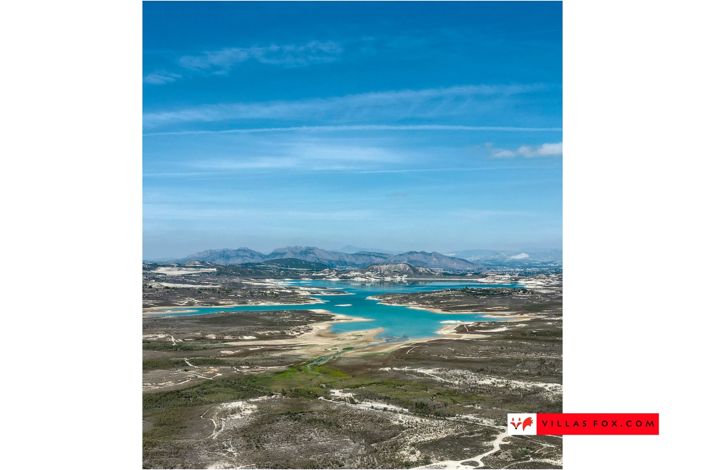 Image No.14-3 Bed Villa for sale