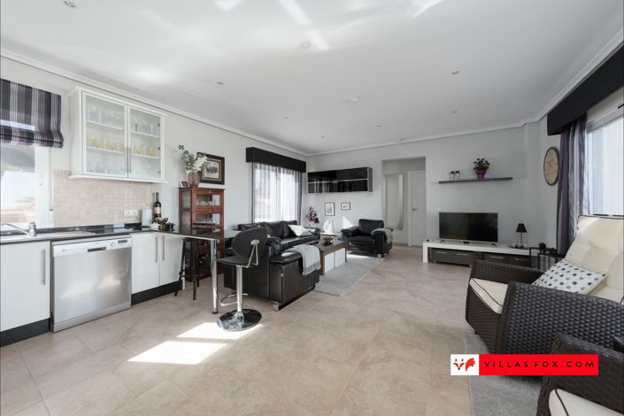 Image No.11-6 Bed Villa for sale