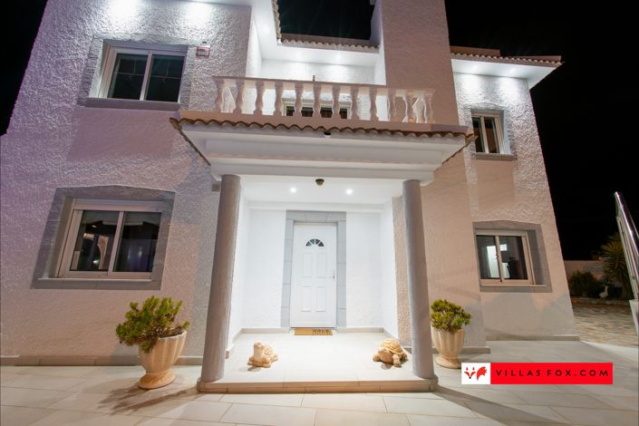 Image No.44-6 Bed Villa for sale