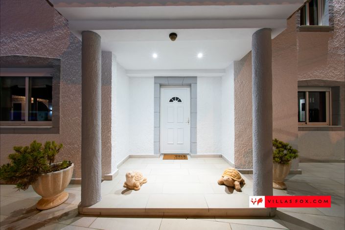 Image No.46-6 Bed Villa for sale